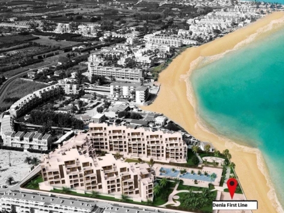 Ático en venta con piscina en playa l’Estanyo Denia