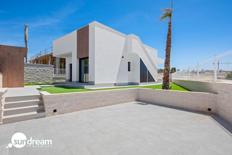 g_38930-12-13 Promoción de villas obra nueva en Golf La Finca Algorfa