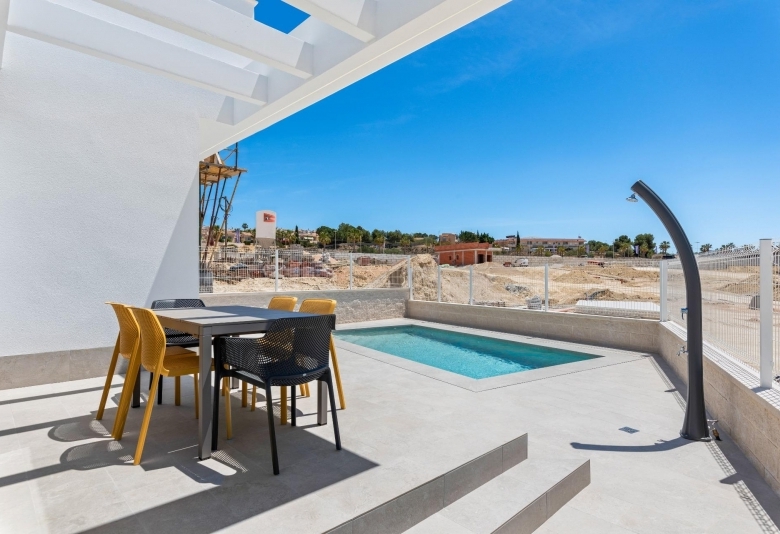 Promoción de villas obra nueva en Golf La Finca Algorfa