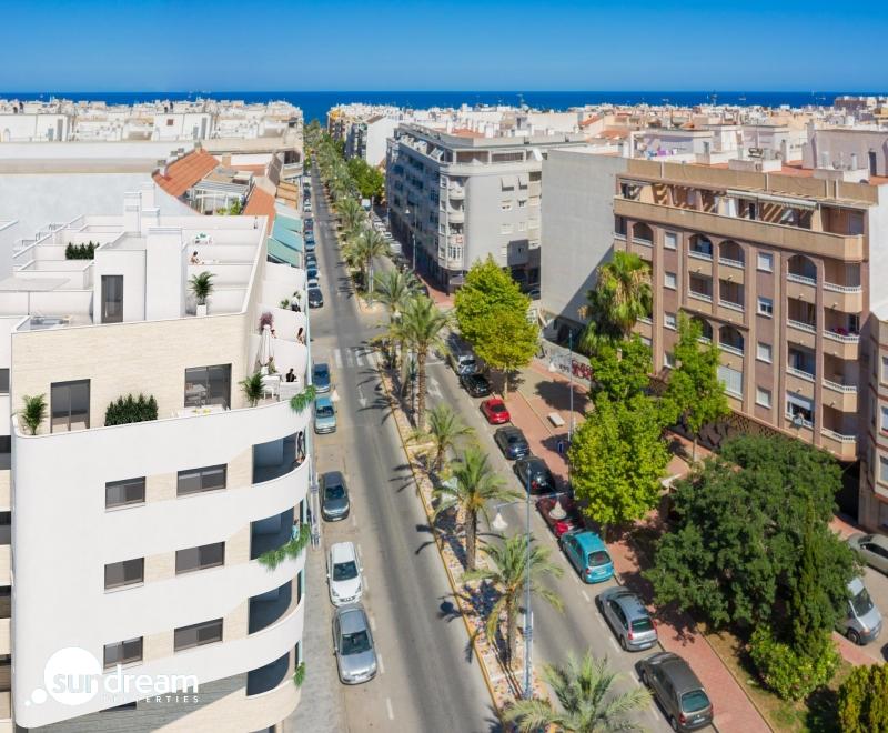 g_38932-3-15 Apartamentos obra nueva con piscina y vistas Torrevieja