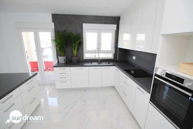g_38935-15-4 Villa obra nueva en venta con mucho terreno en Pinoso