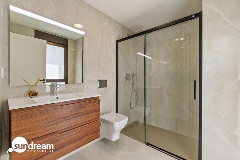 g_38979-6-22 Villa adosada obra nueva en venta con piscina Benijófar
