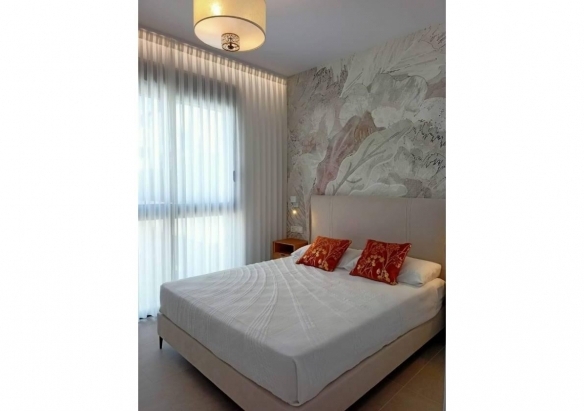ESTUPENDA VILLA INDEPENDIENTE DE NUEVA CONSTRUCCIÓN EN CAMPOAMOR(ORIHUELA COSTA).