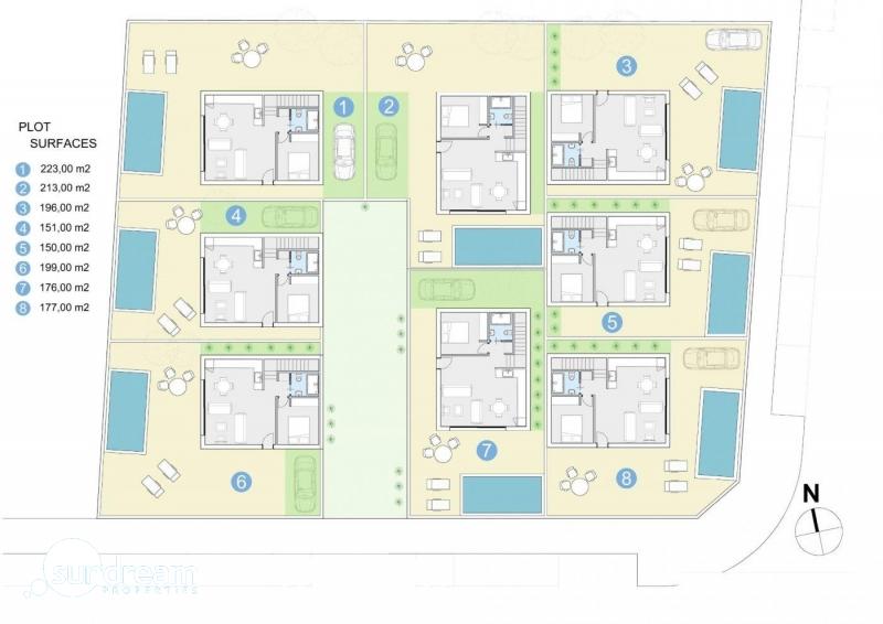 Villa Independiente con 3 dormitorios y piscina privada a la venta en Villamartin(orihuela Costa)