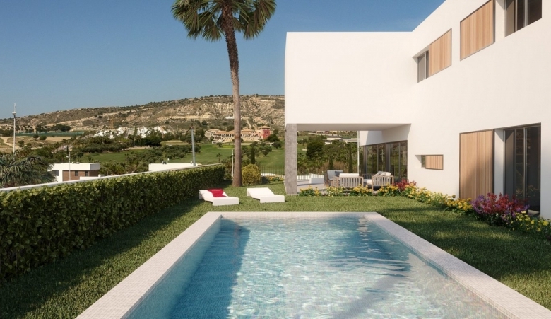 Villas Modernas con sótano y vistas al golf