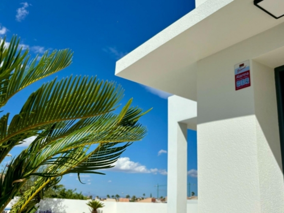 VILLA DE UNA PLANTA, TOTALMENTE PERSONALIZABLE EN CIUDAD QUESADA