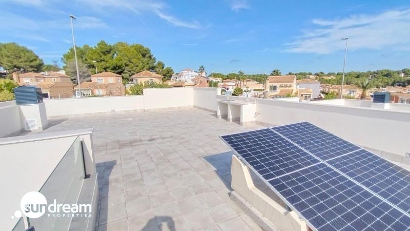 CHALET DE NUEVA CONSTRUCCIÓN EN PINAR DE CAMPOVERDE