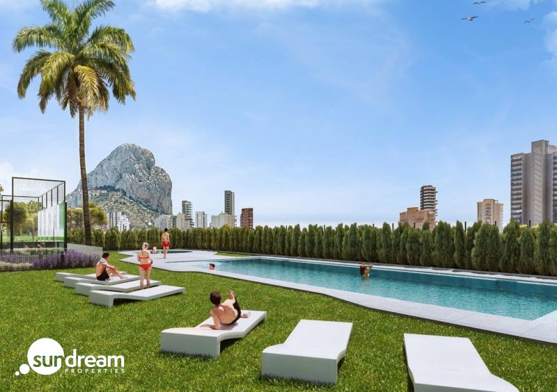 APARTAMENTO DE 3 DORMITORIOS EN UN EDIFICIO EMBLEMÁTICO DE CALPE, CERCA DEL MAR Y LA LAGUNA