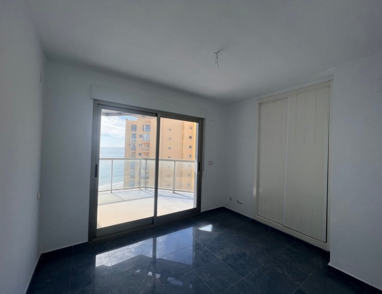 PRECIOSOS ATICOS DUPLEX CON VISTAS AL MAR EN CALPE