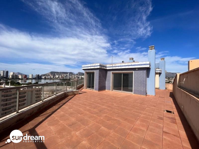 PRECIOSOS ATICOS DUPLEX CON VISTAS AL MAR EN CALPE
