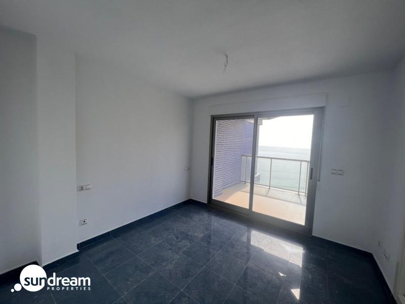 PRECIOSOS ATICOS DUPLEX CON VISTAS AL MAR EN CALPE