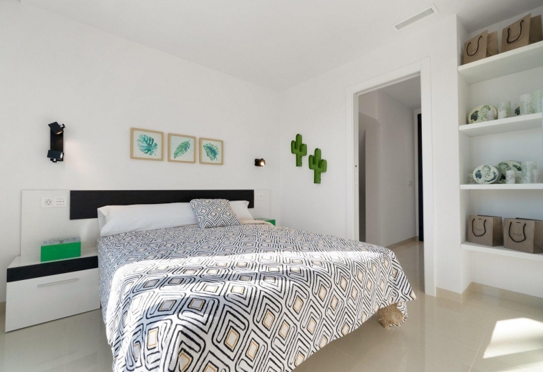 VILLA DE UNA PLANTA DE NUEVA CONSTRUCCIÓN EN LOS MONTESINOS