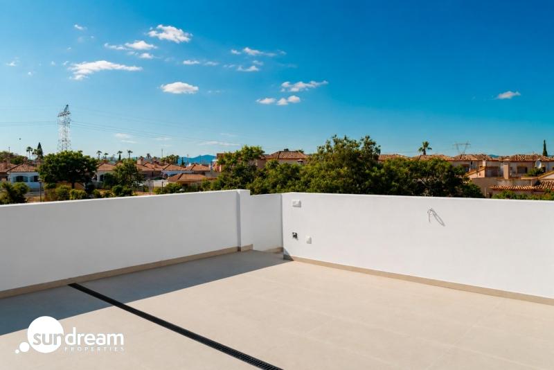 VILLA DE UNA PLANTA DE NUEVA CONSTRUCCIÓN EN LOS MONTESINOS