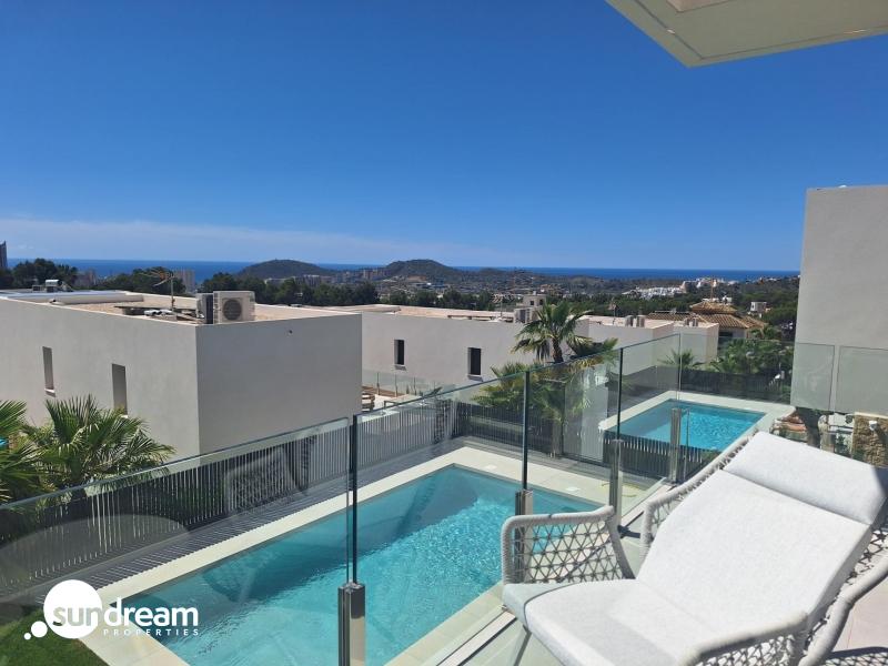 MAGNIFICA VILLA MODERNA DE NUEVA CONSTRUCCIÓN EN FINESTRAT.