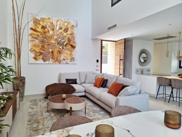 MAGNIFICA VILLA MODERNA DE NUEVA CONSTRUCCIÓN EN FINESTRAT.