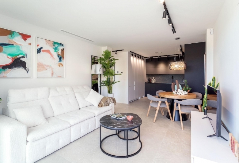 NUEVO COMPLEJO RESIDENCIAL DE APARTAMENTOS DE 2 DORMITORIOS CON VISTAS AL MAR EN FINESTRAT