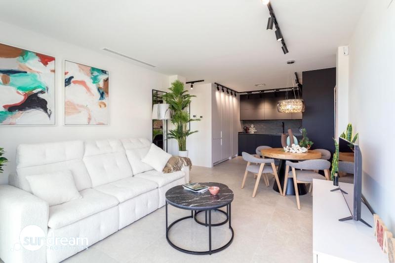NUEVO COMPLEJO RESIDENCIAL DE APARTAMENTOS DE 2 DORMITORIOS CON VISTAS AL MAR EN FINESTRAT