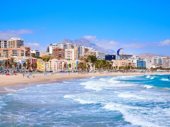 APARTAMENTO DE NUEVA CONSTRUCCIÓN EN EL CENTRO DE VILLAJOYOSA