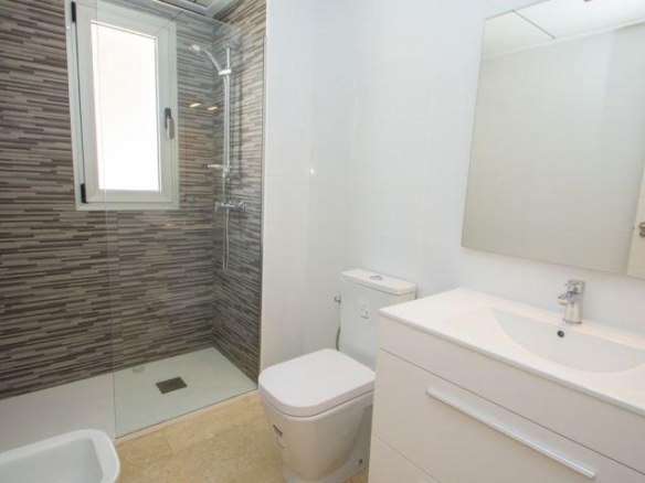 APARTAMENTO DE NUEVA CONSTRUCCIÓN CON 2 DORM EN ORIHUELA COSTA