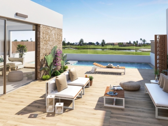 VILLA DE NUEVA CONSTRUCCIÓN EN UNA SOLA PLANTA DE 3 DORM. EN LOS ALCAZARES