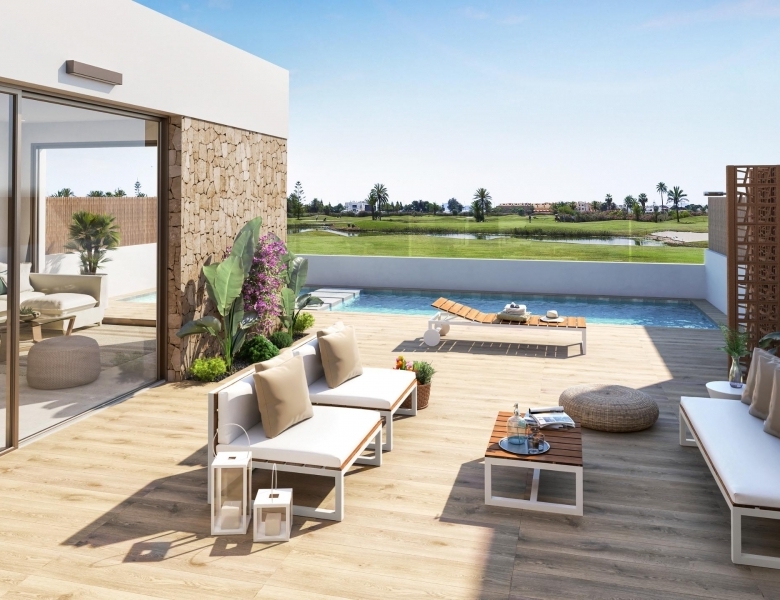 VILLA DE NUEVA CONSTRUCCIÓN EN UNA SOLA PLANTA DE 3 DORM. EN LOS ALCAZARES