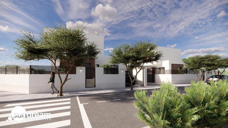 Urbanización moderna en Dolores de 8 chalets semi-adosados.