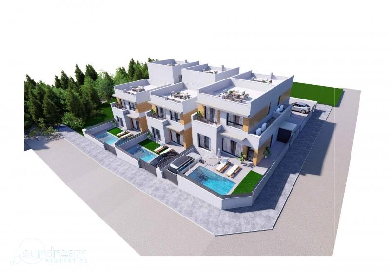 Chalet adosado con piscina privada a la venta  en Benijófar(Alicante)
