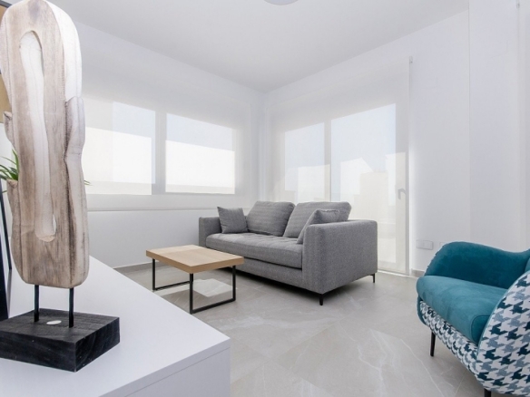Bungalow obra nueva en venta San Miguel de Salinas