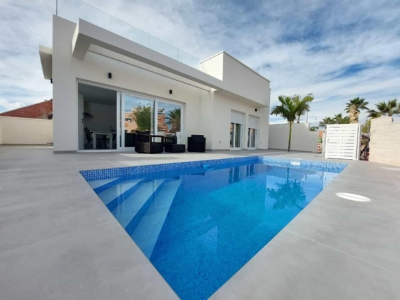 Villa en venta obra nueva La Herrada Los Montesinos
