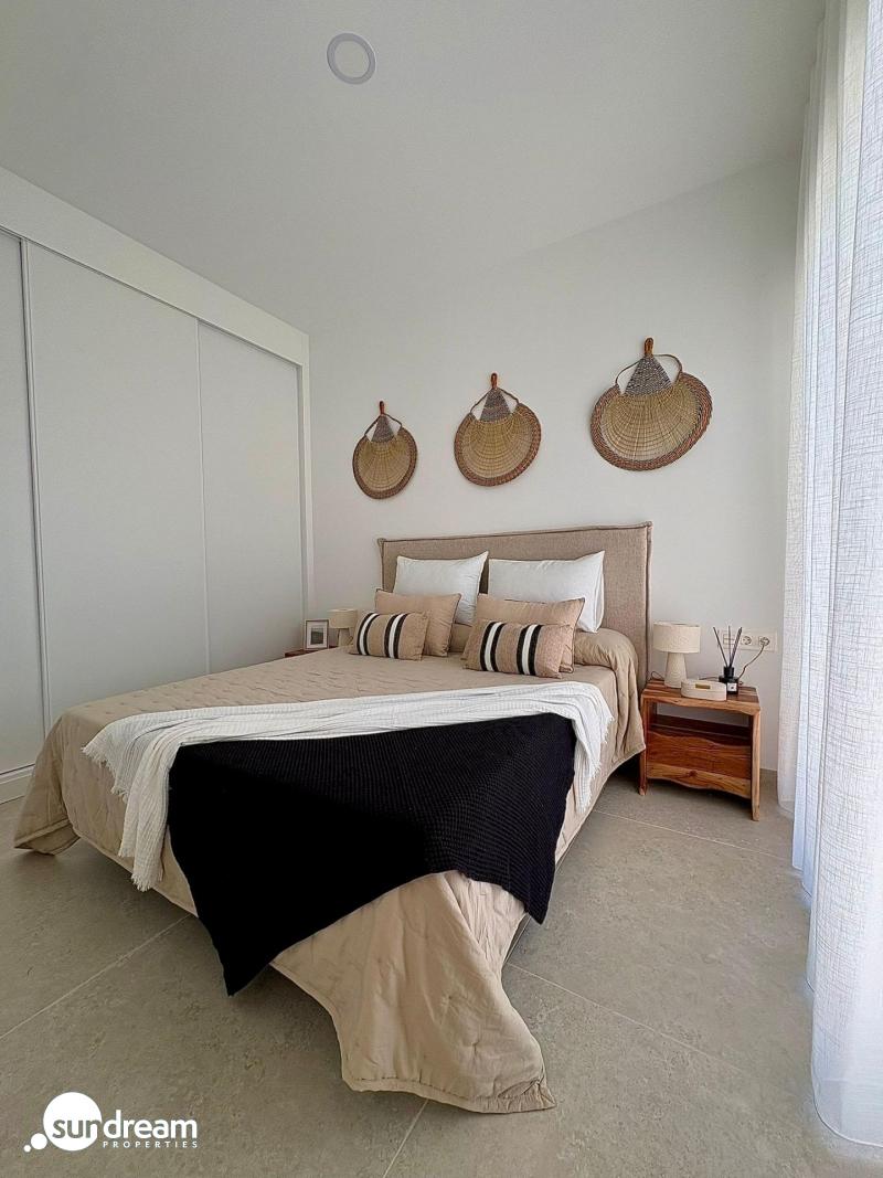 Villa independiente en venta obra nueva Torre Pacheco