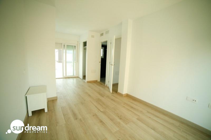 Villa adosada en venta obra nueva en Gran Alacant