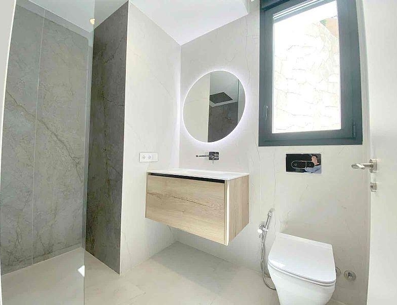 Ático en venta obra nueva con piscina playa Benidorm