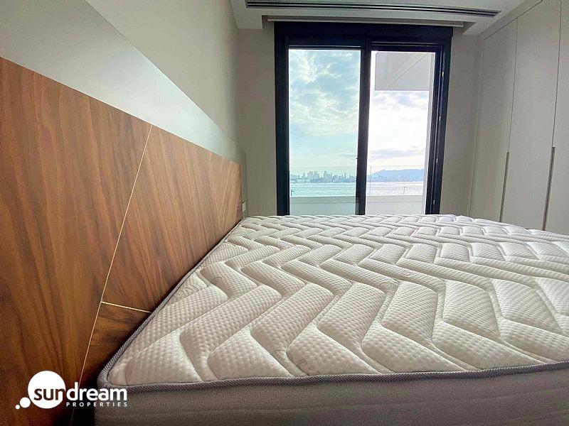 g_41268-6-15 Ático en venta obra nueva con piscina playa Benidorm