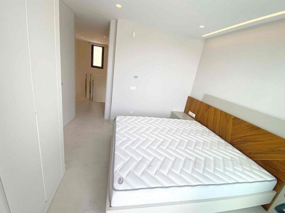 Ático en venta obra nueva con piscina playa Benidorm