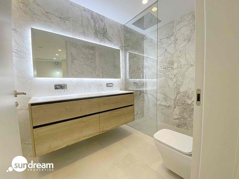 Ático en venta obra nueva con piscina playa Benidorm