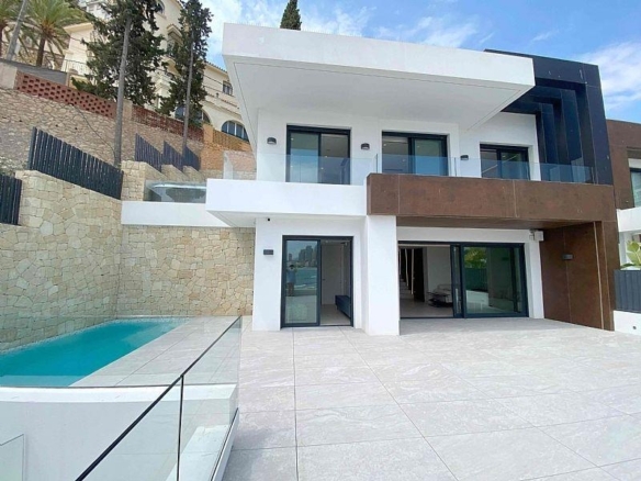 Ático en venta obra nueva con piscina playa Benidorm