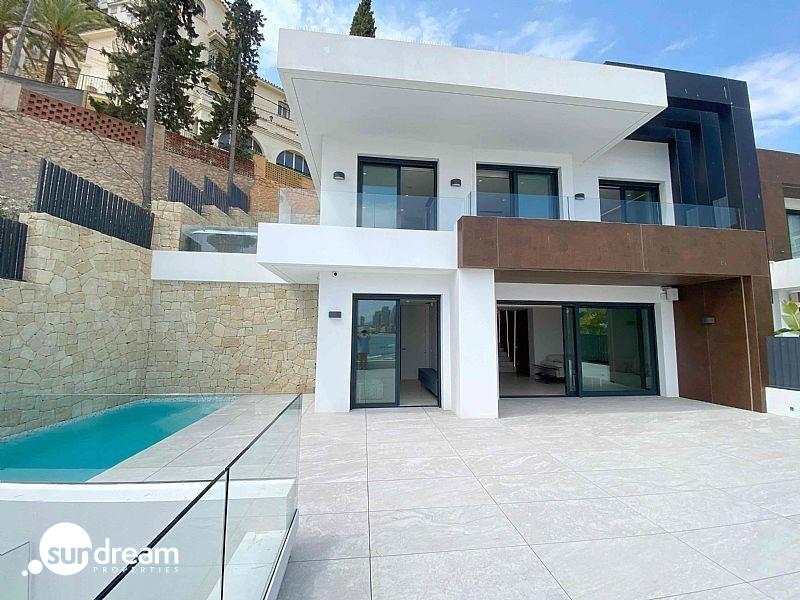 Ático en venta obra nueva con piscina playa Benidorm