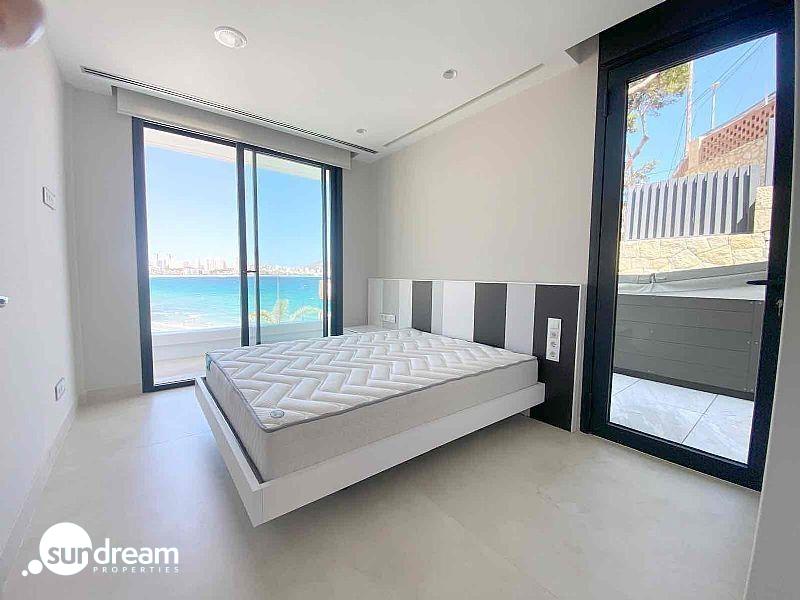 Ático en venta obra nueva con piscina playa Benidorm