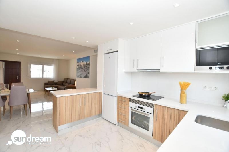 Bungalow en venta obra nueva con piscina San Miguel