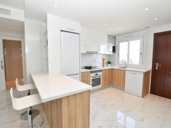 Bungalow en venta obra nueva con piscina San Miguel
