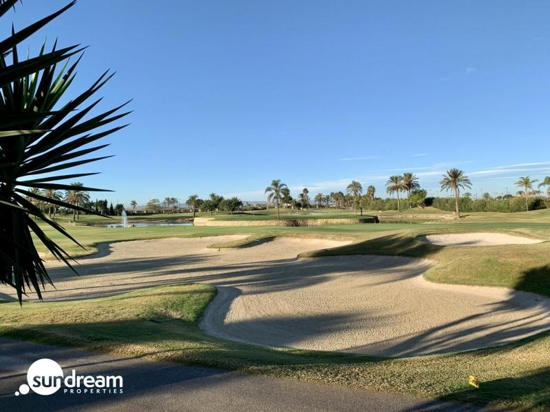 g_41638-5-21 Bungalow en venta con garaje Roda Golf San Javier