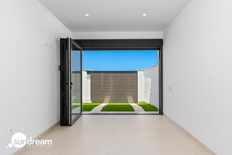 g_41674-17-29 Adosado en venta obra nueva Serena Golf Los Alcázares