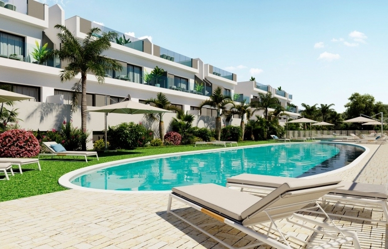 Bungalow en venta con garaje Los Balcones Torrevieja
