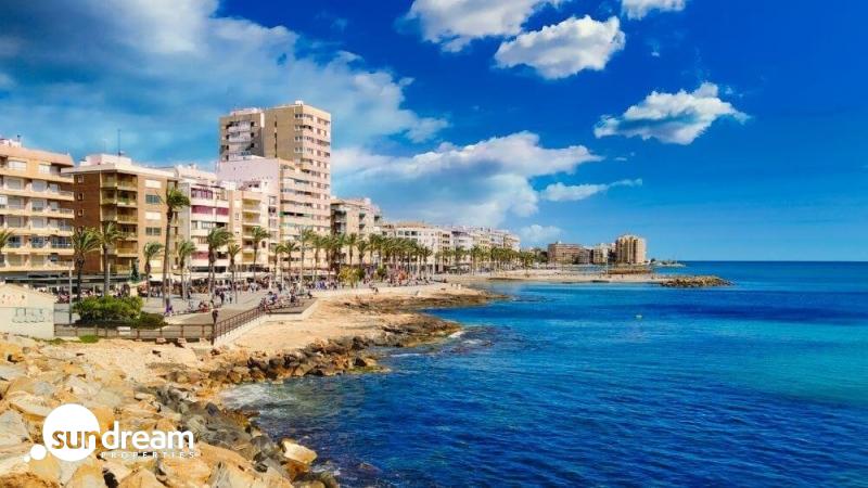 g_41718-6-17 Bungalow en venta con garaje Los Balcones Torrevieja