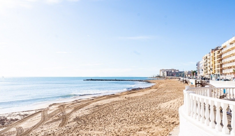 Bungalow en venta con garaje Los Balcones Torrevieja