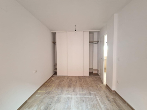 Apartamento de 2 dormitorios en venta en San Fulgencio, Costa Blanca