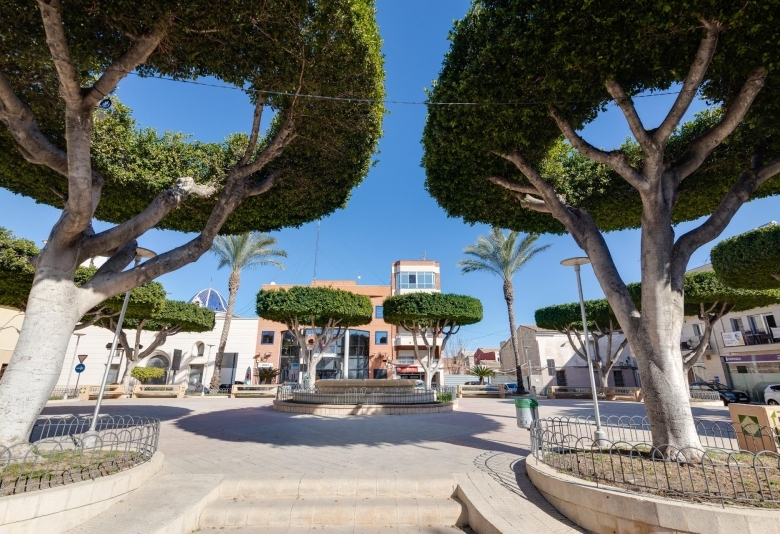 Apartamento de 2 dormitorios en venta en San Fulgencio, Costa Blanca