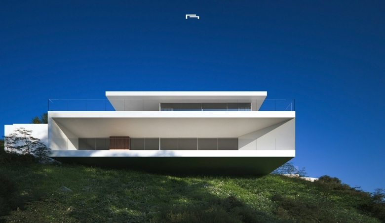 Villa de lujo obra nueva con piscina en Moraira