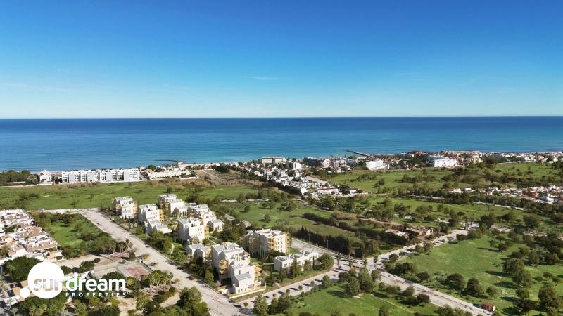 Apartamento de 2 dormitorios cerca de la playa a la venta en el Vergel(Denia)