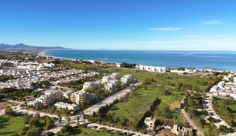 Apartamento de 2 dormitorios cerca de la playa a la venta en el Vergel(Denia)